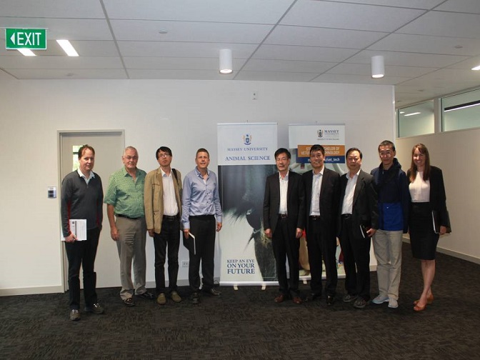 李明中校长一行访问梅西大学