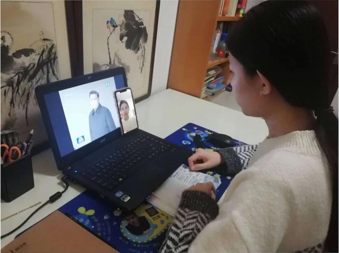 辅导员欧阳宇光组织学生党员开展线上政治理论学习